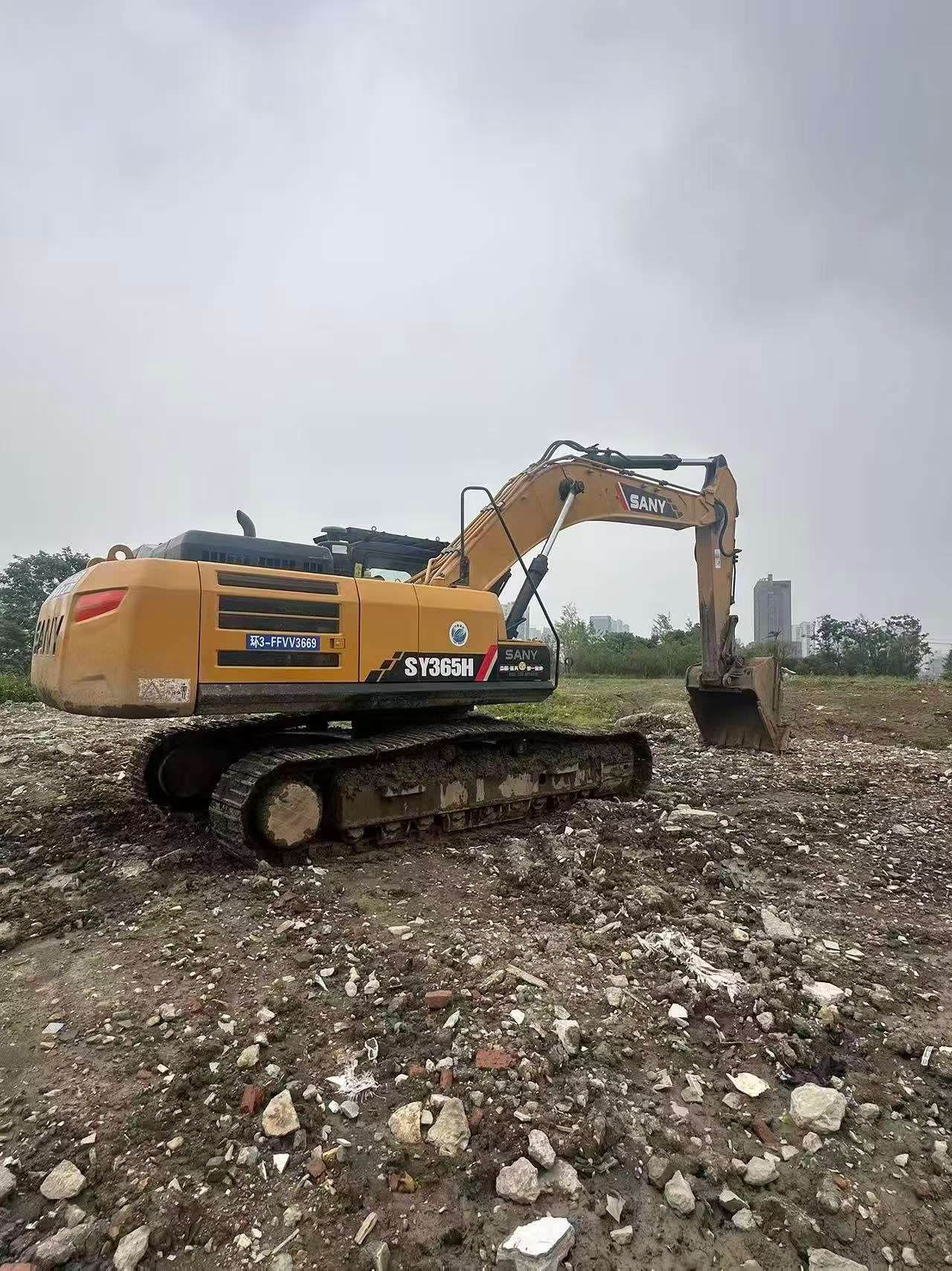 Buy Sany SY365C Used Excavator / 9 Buy Sany SY365C Used Excavator / 9