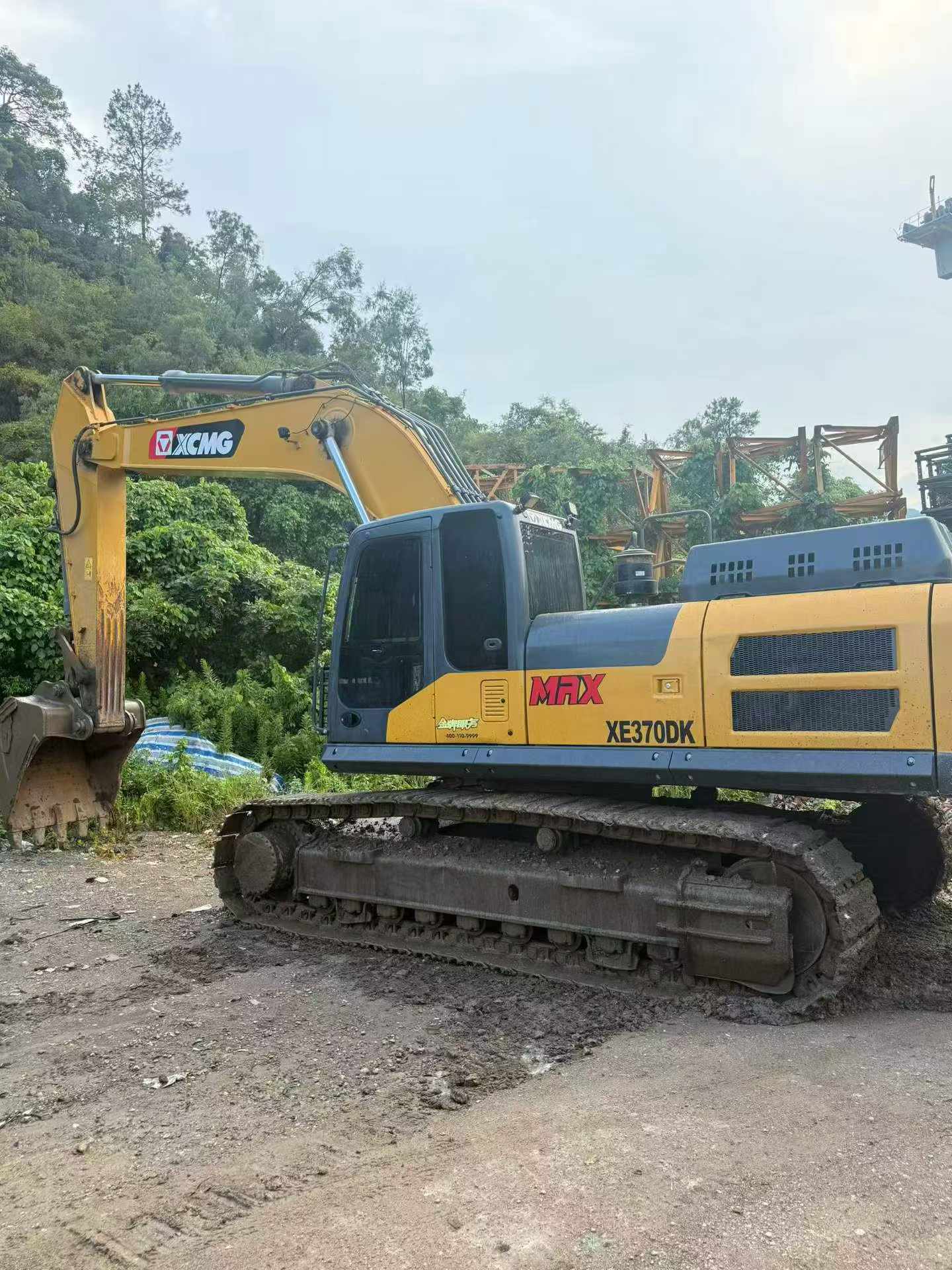 Buy XCMG XE370 Used Excavator / 1