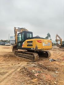 Buy Sany SY135C Used Excavator / 3 Buy Sany SY135C Used Excavator / 3