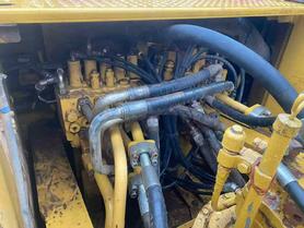 Buy Caterpillar 340D2L Used Excavator / 2 Buy Caterpillar 340D2L Used Excavator / 2