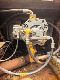 Buy Kato Used Excavator / 4 Buy Kato Used Excavator / 4