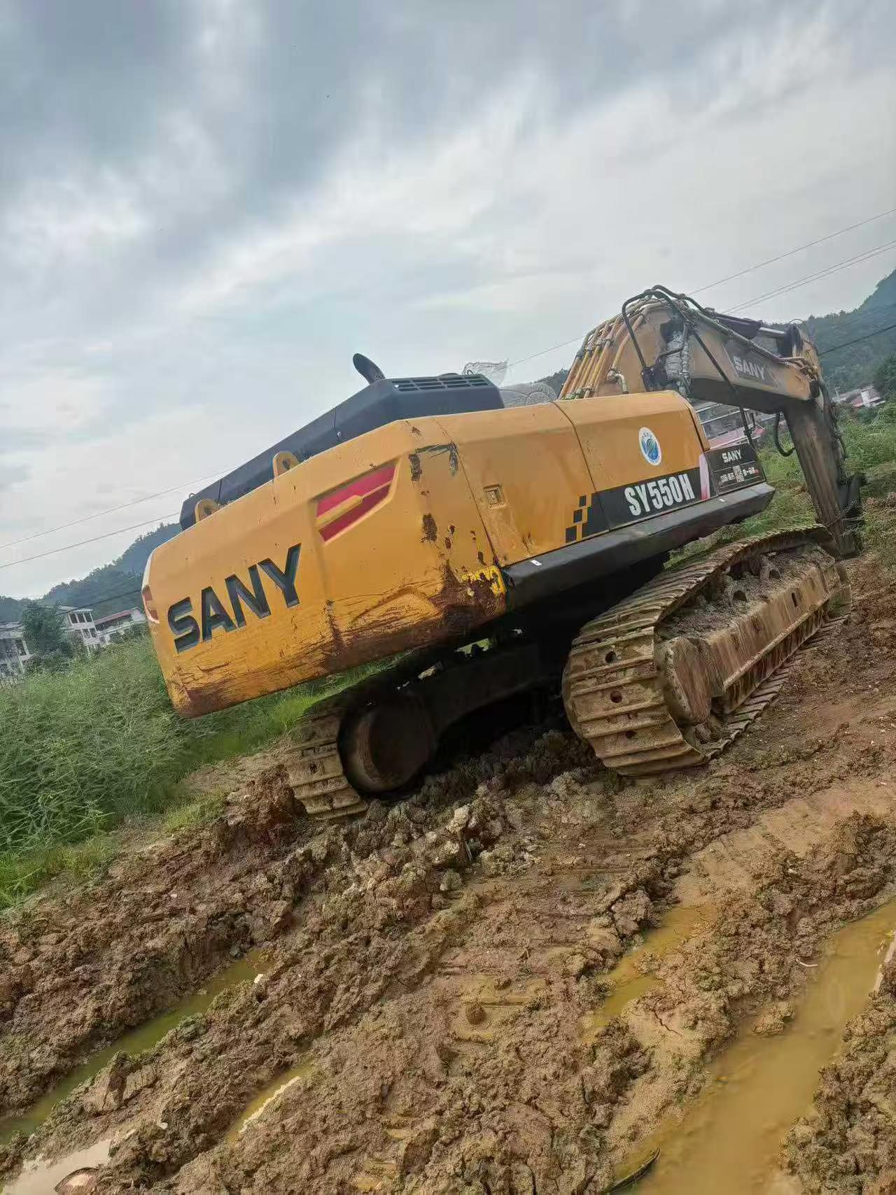 Buy Sany SY550H Used Excavator / 1