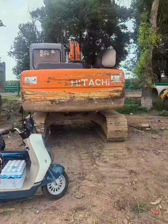 Buy Hitachi EX120-6 Used Excavator / 1