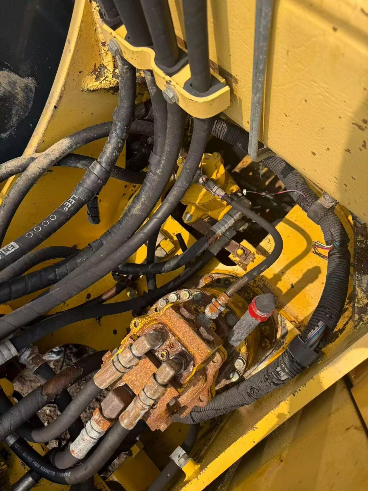 Buy Komatsu PC120-6E Used Excavator / 5 Buy Komatsu PC120-6E Used Excavator / 5