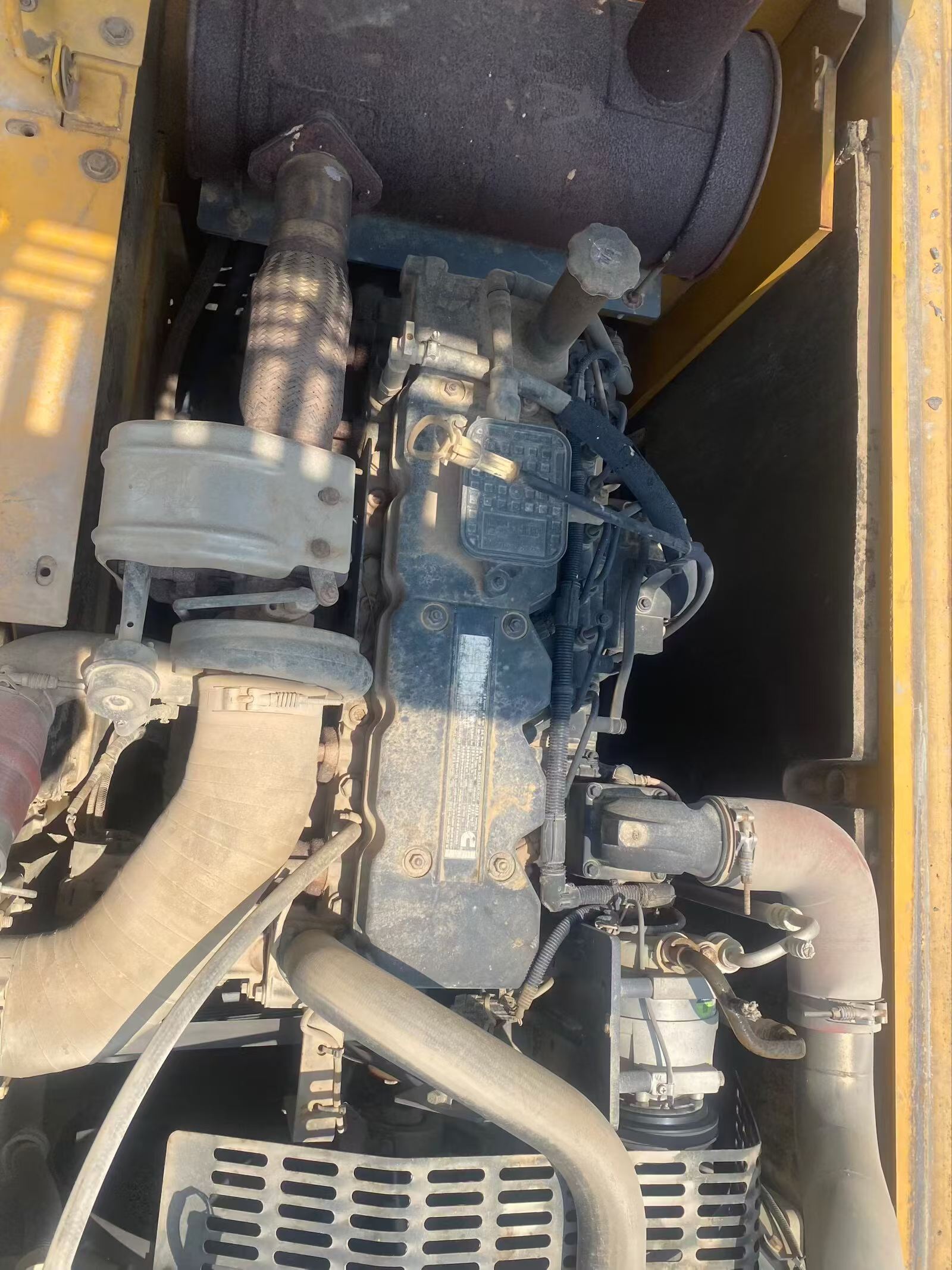Buy XCMG XE200 Used Excavator / 3 Buy XCMG XE200 Used Excavator / 3