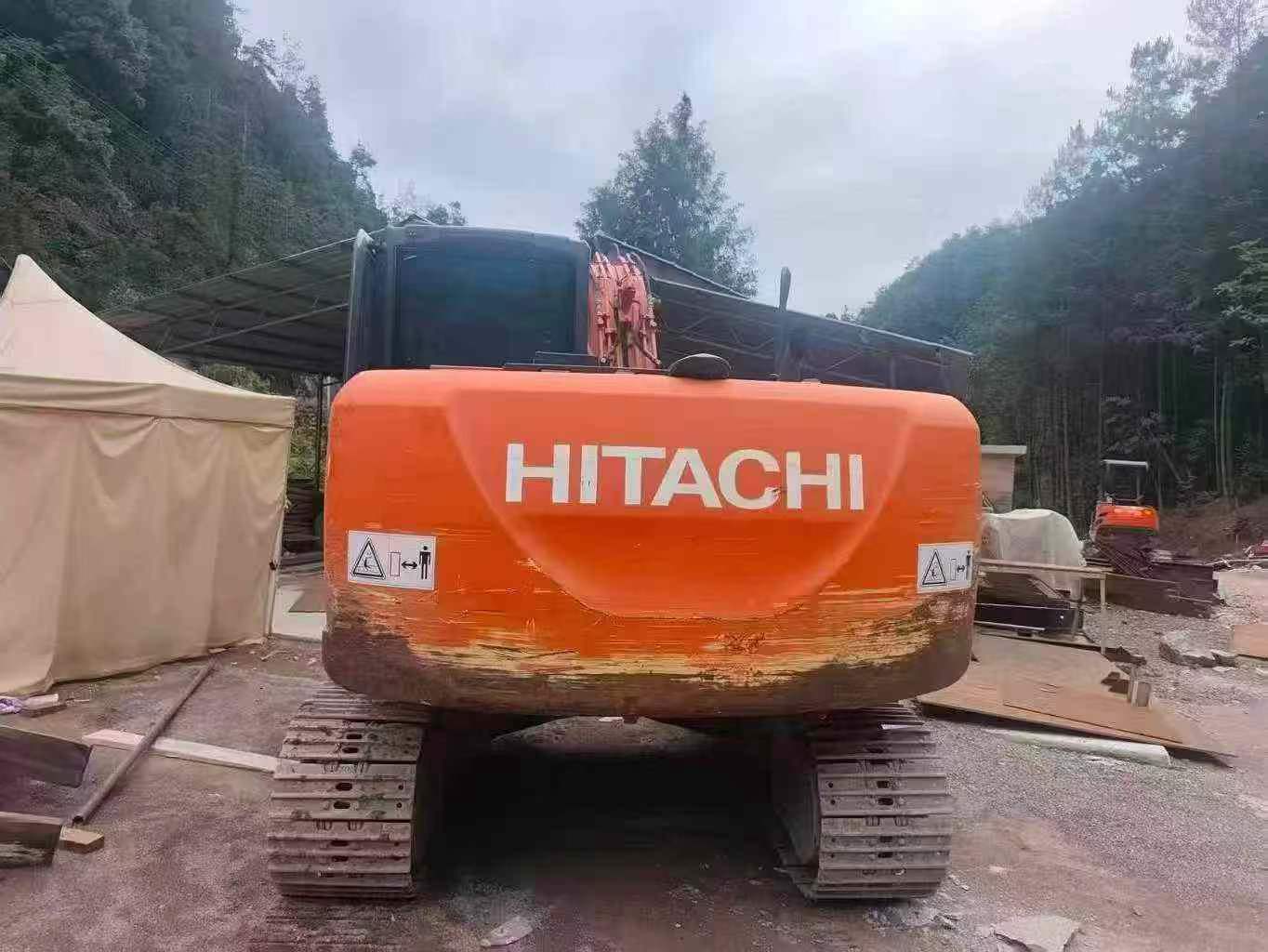 Buy Hitachi ZX130-5A Used Excavator / 1