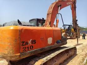 Buy Hitachi ZH200-5A Used Excavator / 2 Buy Hitachi ZH200-5A Used Excavator / 2