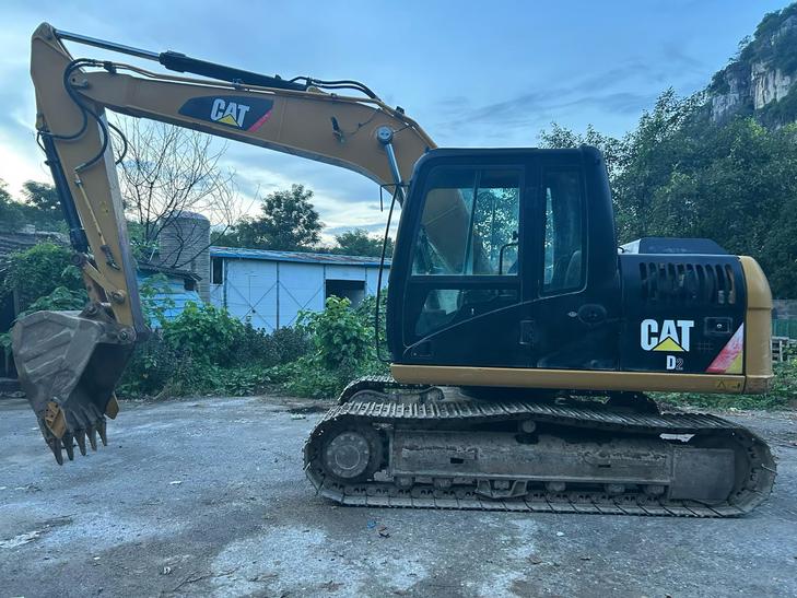 Buy Caterpillar 313D Used Excavator / 1