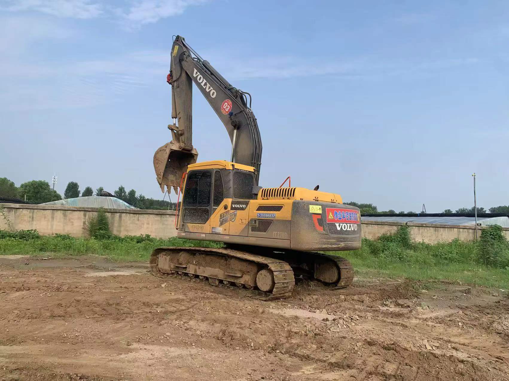 Buy Volvo EC210D Used Excavator / 2
