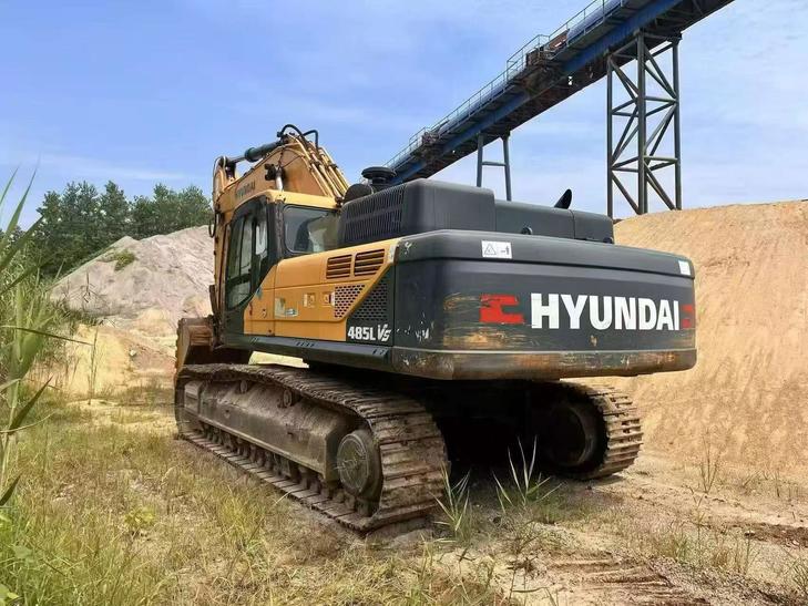 Buy Hyundai R485LVS Used Excavator / 1