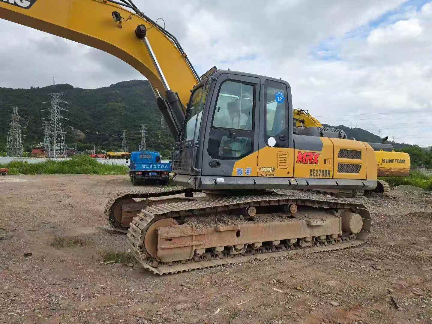 Buy XCMG XE270DK Used Excavator / 9 Buy XCMG XE270DK Used Excavator / 9
