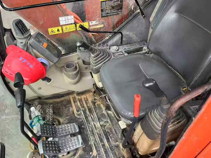Buy Hitachi ZX60 Used Excavator / 1