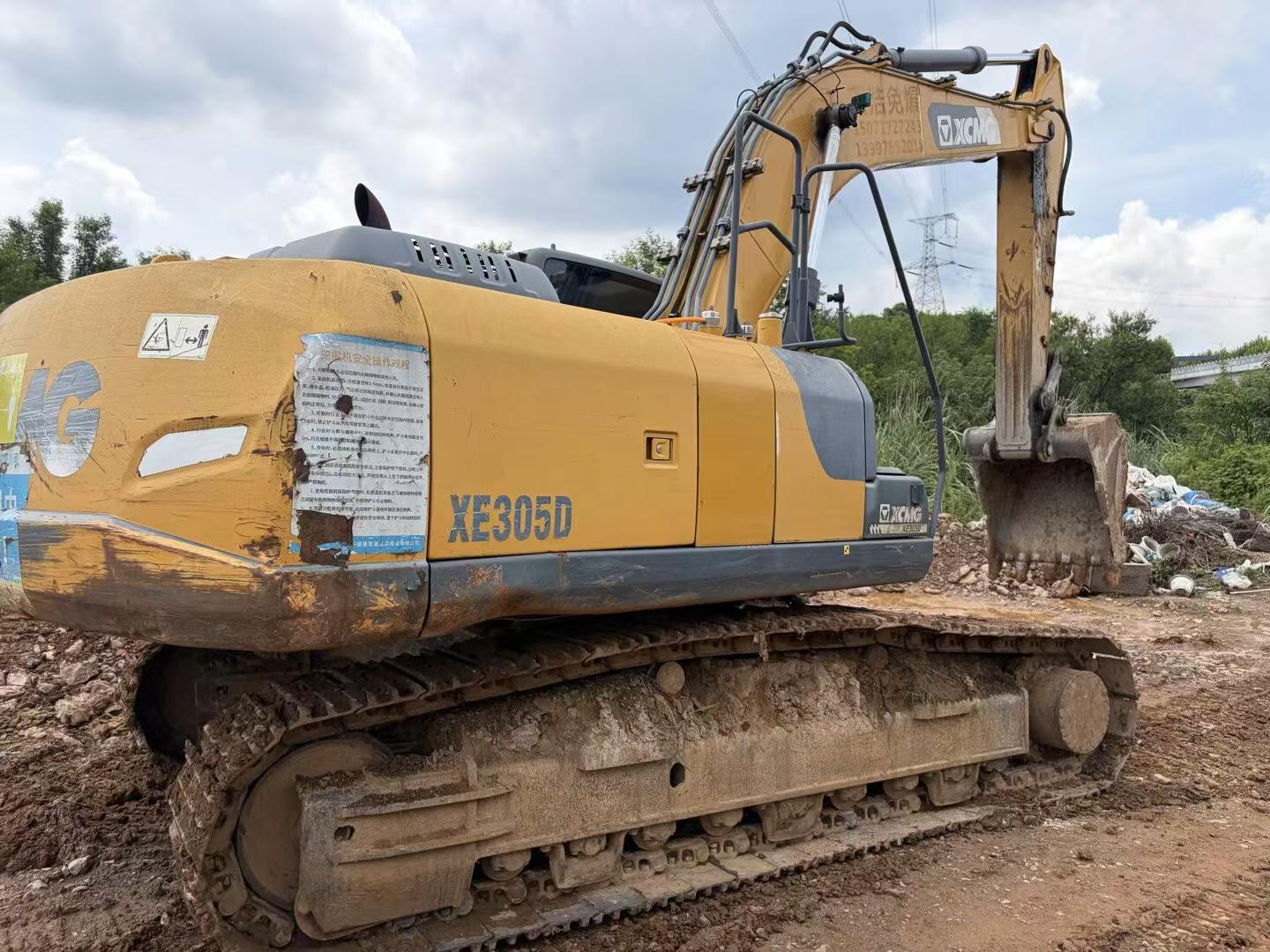 Buy XCMG XE305D Used Excavator / 1