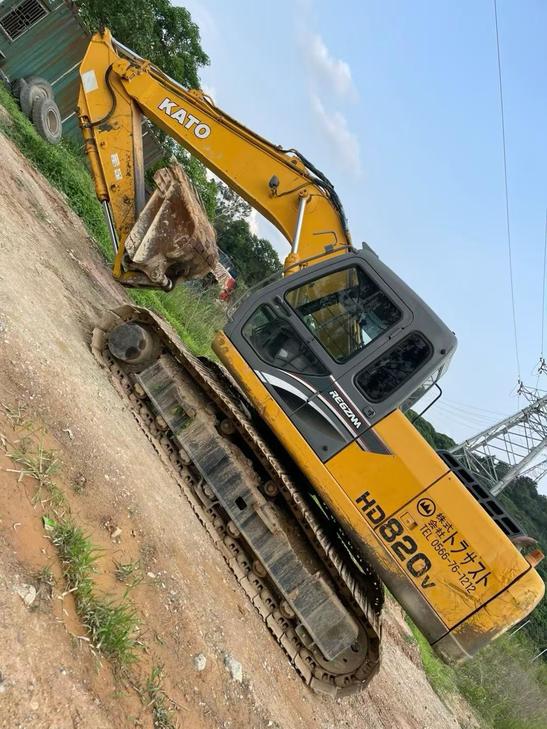 Buy Kato Used Excavator / 1