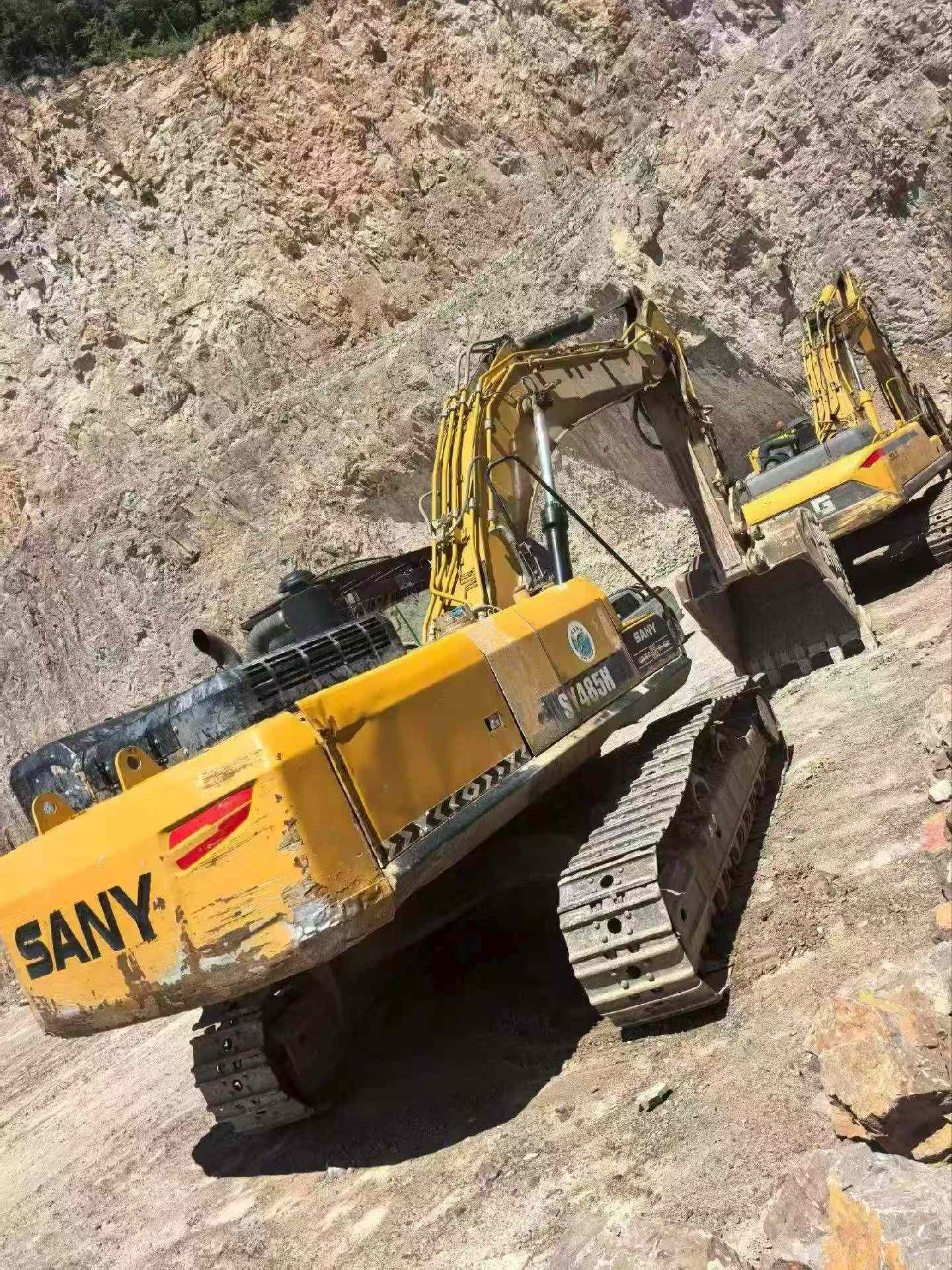 Buy Sany SY415H Used Excavator / 2