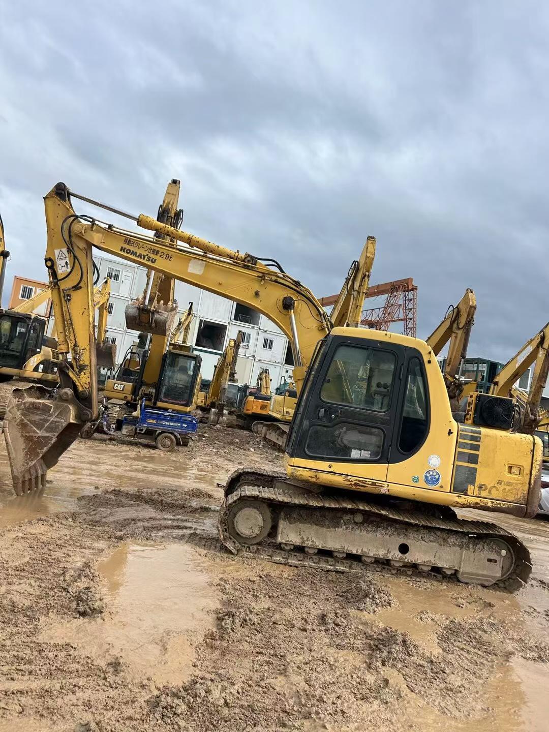 Buy Komatsu PC120-6E Used Excavator / 1