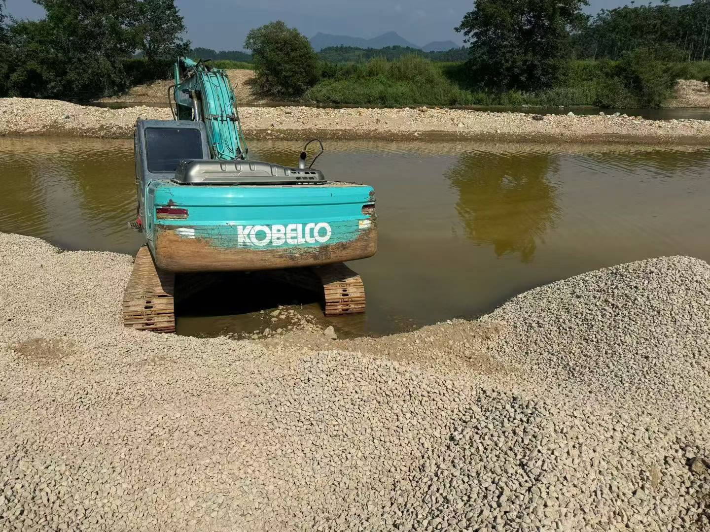 Buy Kobelco SK260 Used Excavator / 4 Buy Kobelco SK260 Used Excavator / 4