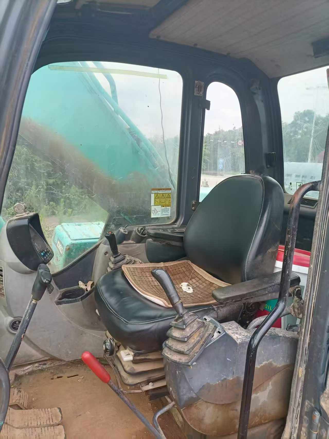 Buy Kobelco SK330-8 Used Excavator / 9 Buy Kobelco SK330-8 Used Excavator / 9