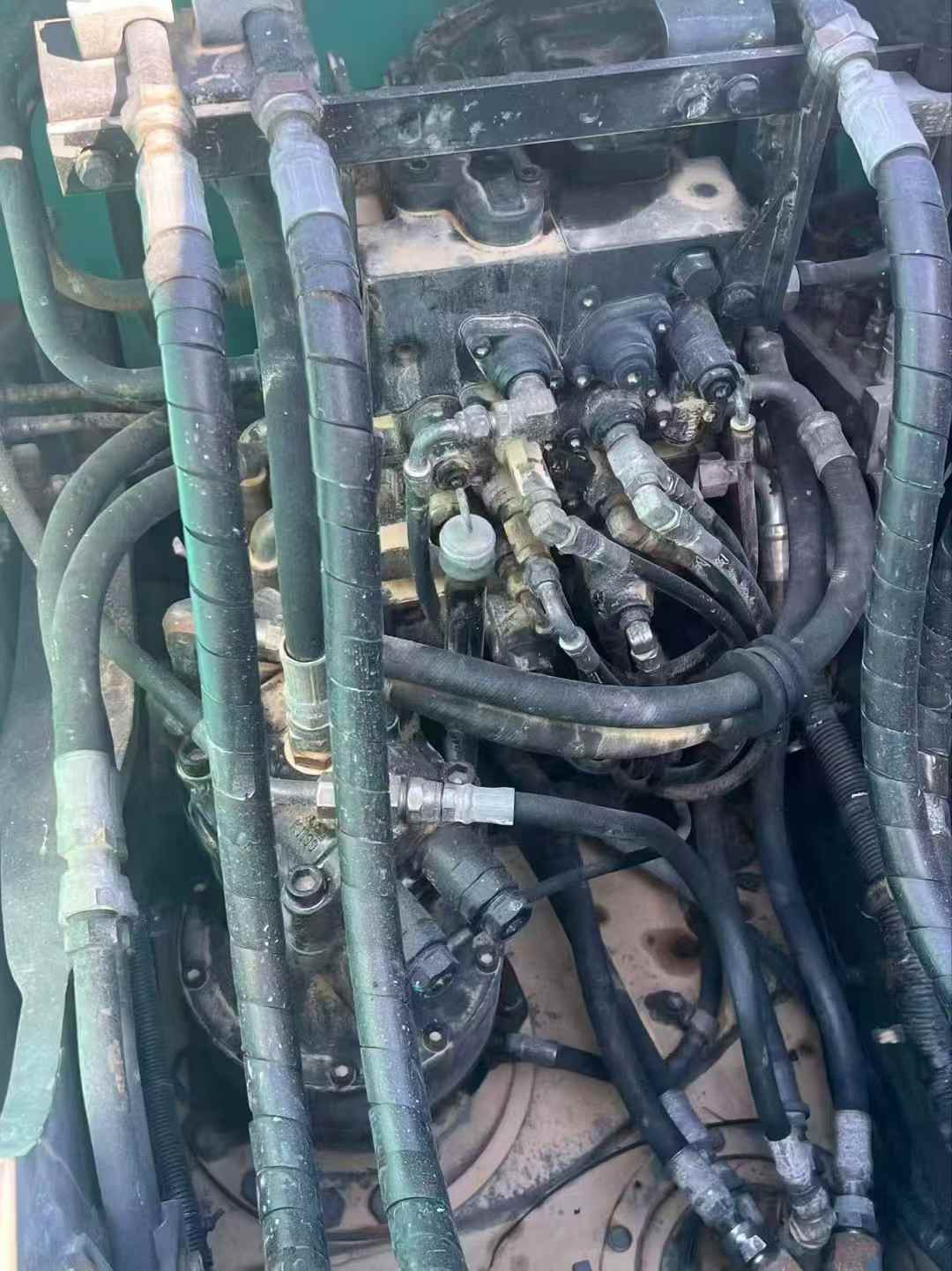 Buy Kobelco SK130 Used Excavator / 8 Buy Kobelco SK130 Used Excavator / 8