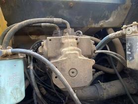 Buy Komatsu PC200-7 Used Excavator / 4 Buy Komatsu PC200-7 Used Excavator / 4