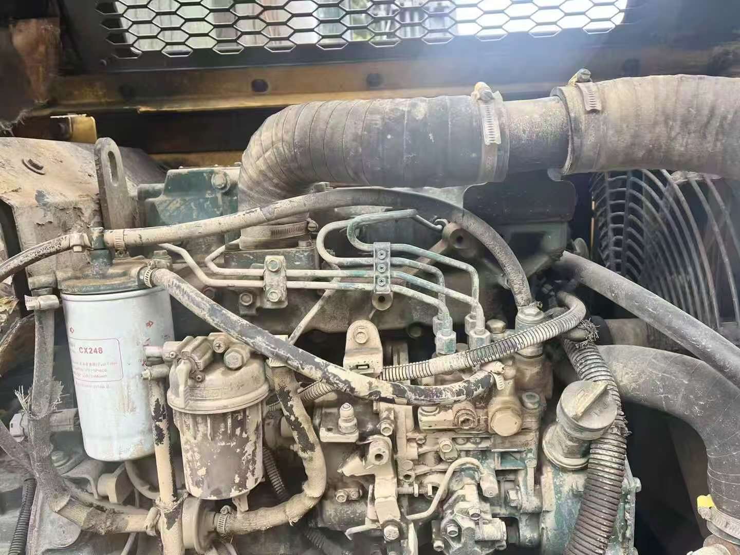 شراء حفارة Volvo EC80D مستعملة / 6