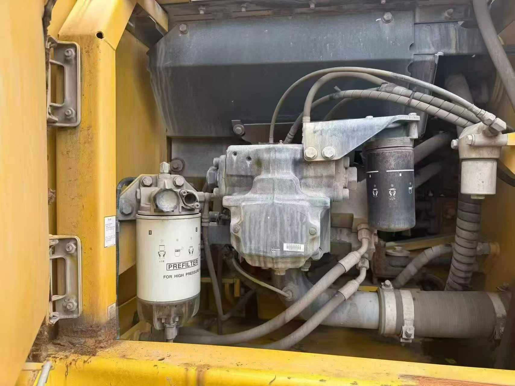 Buy Komatsu PC200-8 Used Excavator / 4 Buy Komatsu PC200-8 Used Excavator / 4