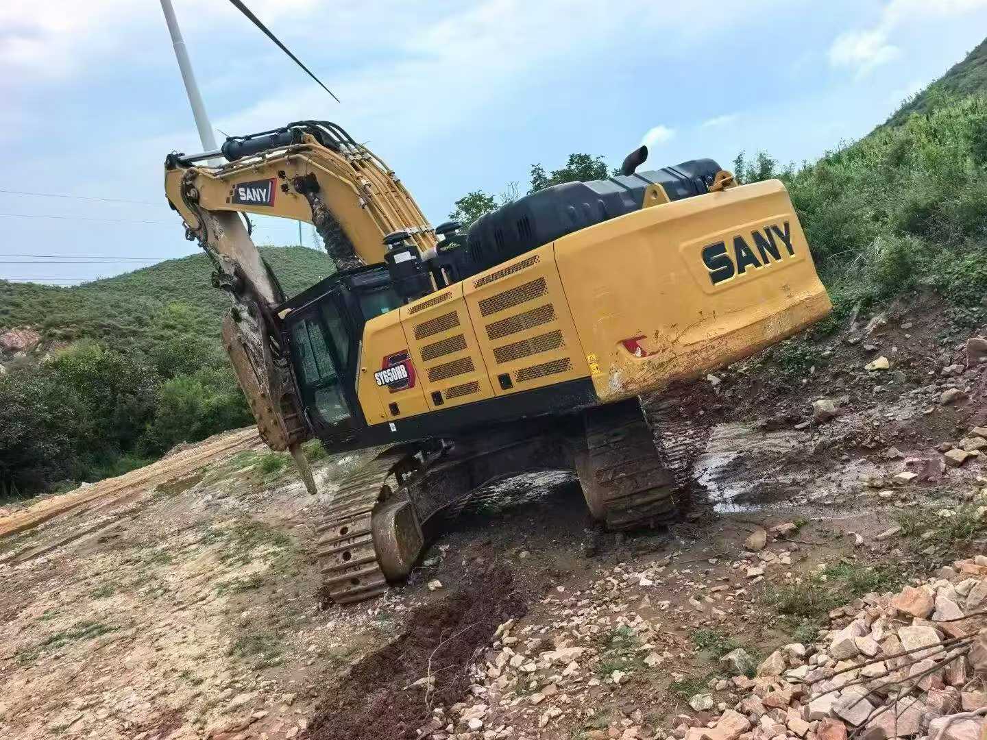 Compre Excavadora Sany SY650H Usada / 2 Compre Excavadora Sany SY650H Usada / 2