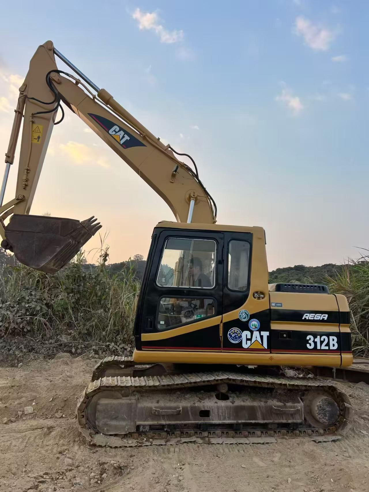 Buy Caterpillar 312B Used Excavator