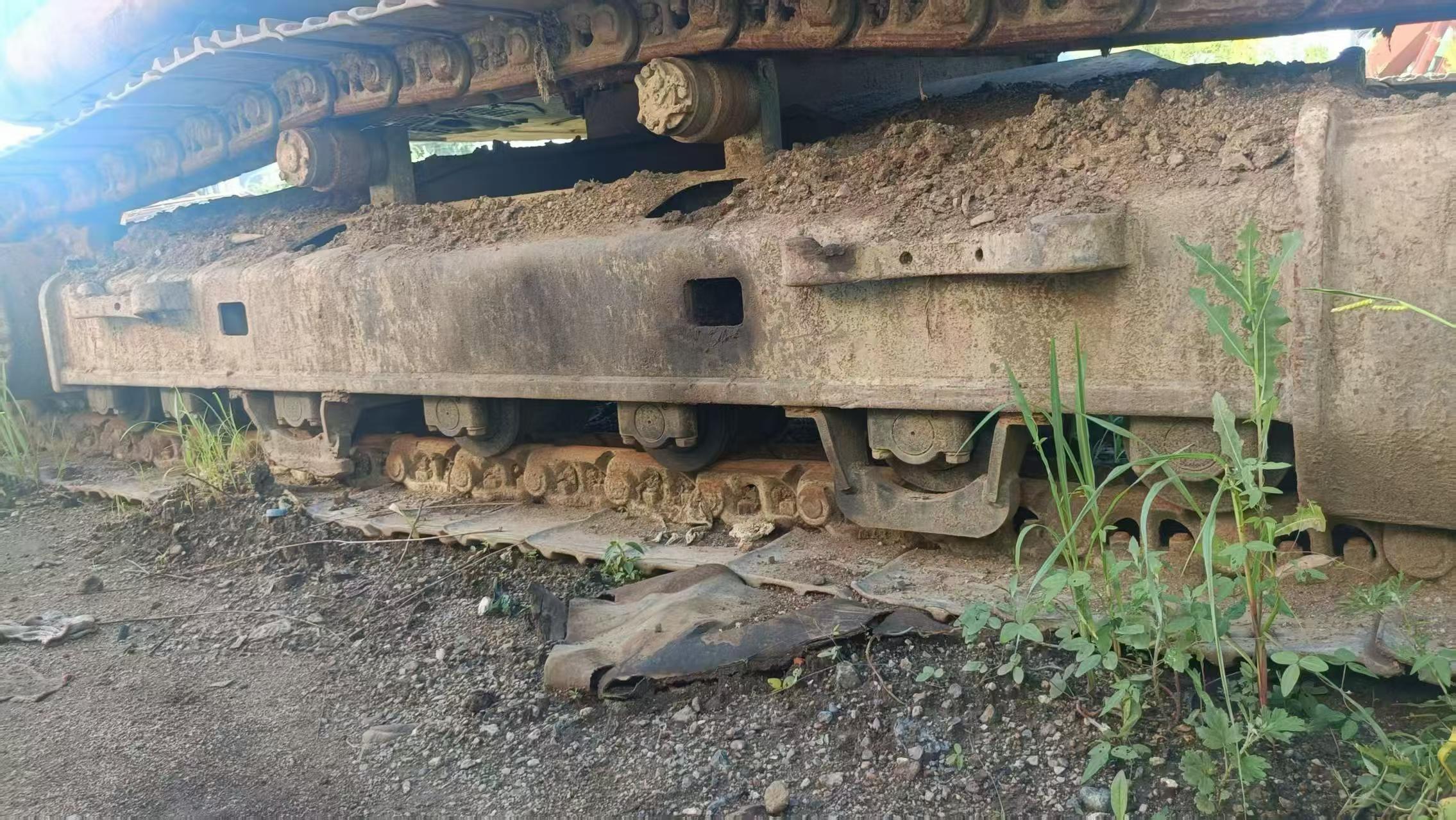 شراء حفارة Caterpillar 324D مستعملة / 7