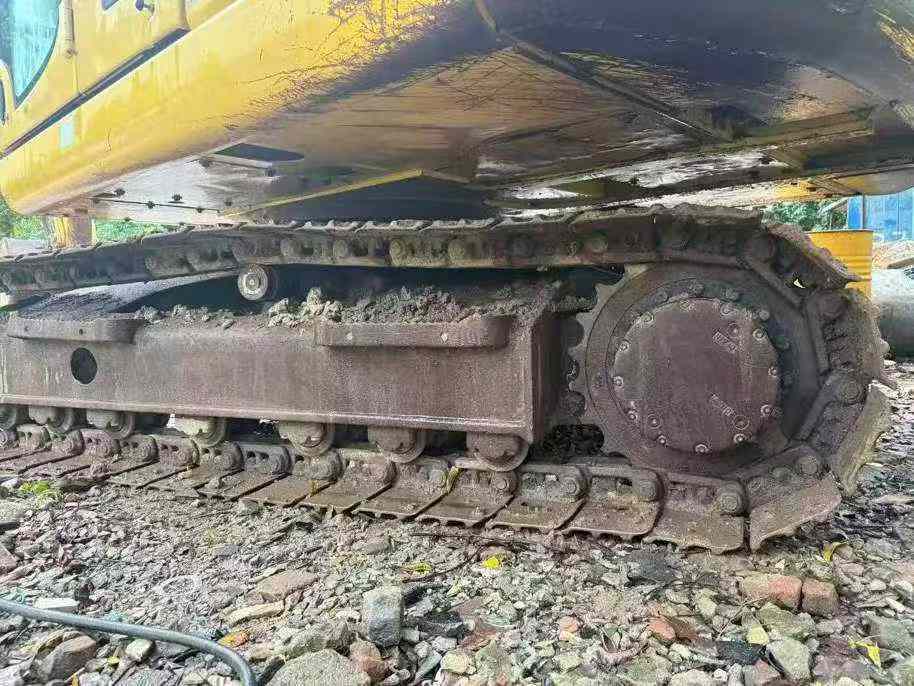 Buy Komatsu PC130-8 Used Excavator / 9 Buy Komatsu PC130-8 Used Excavator / 9