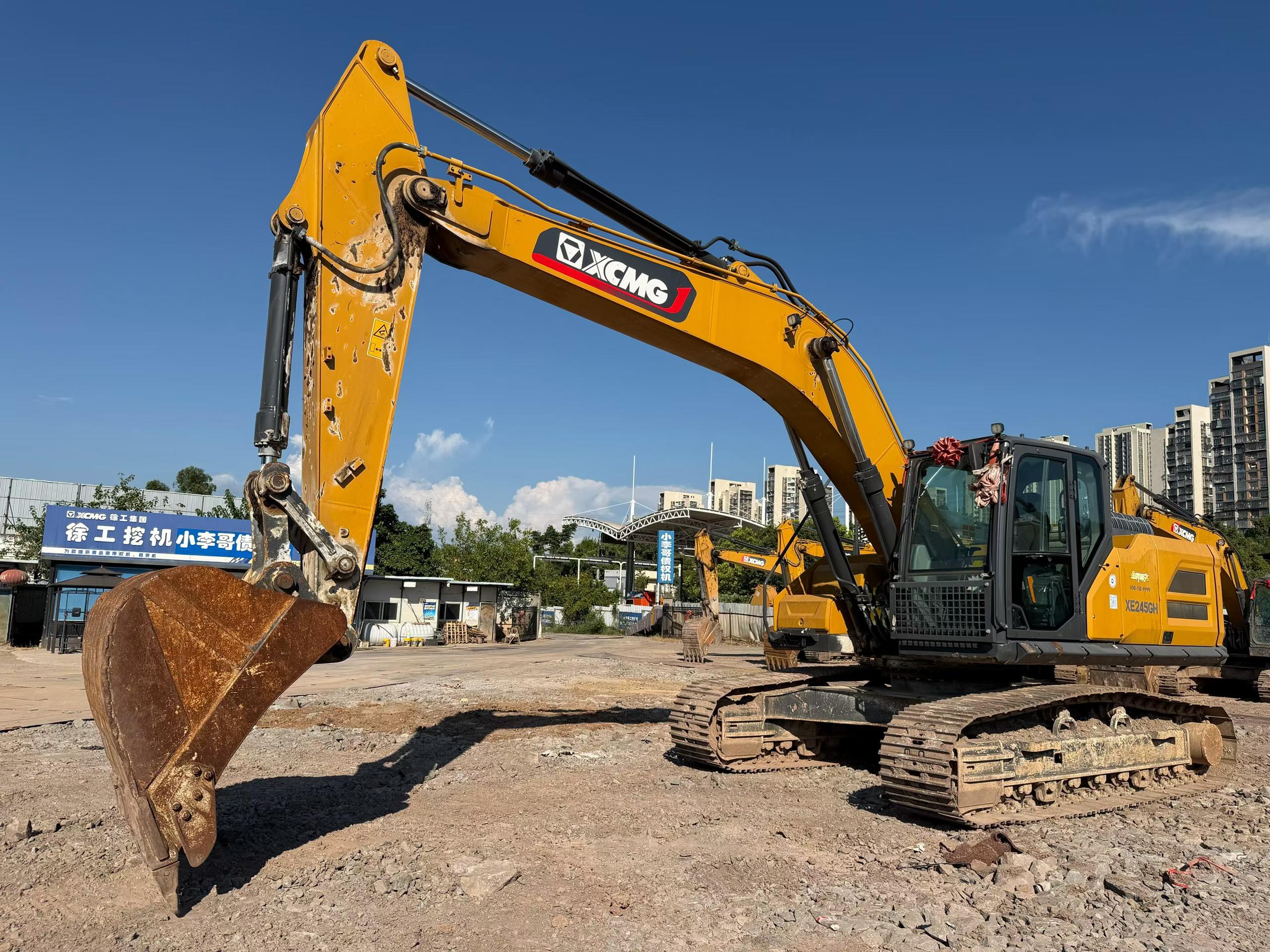 Comprar XCMG XE245D Usado Escavadeira