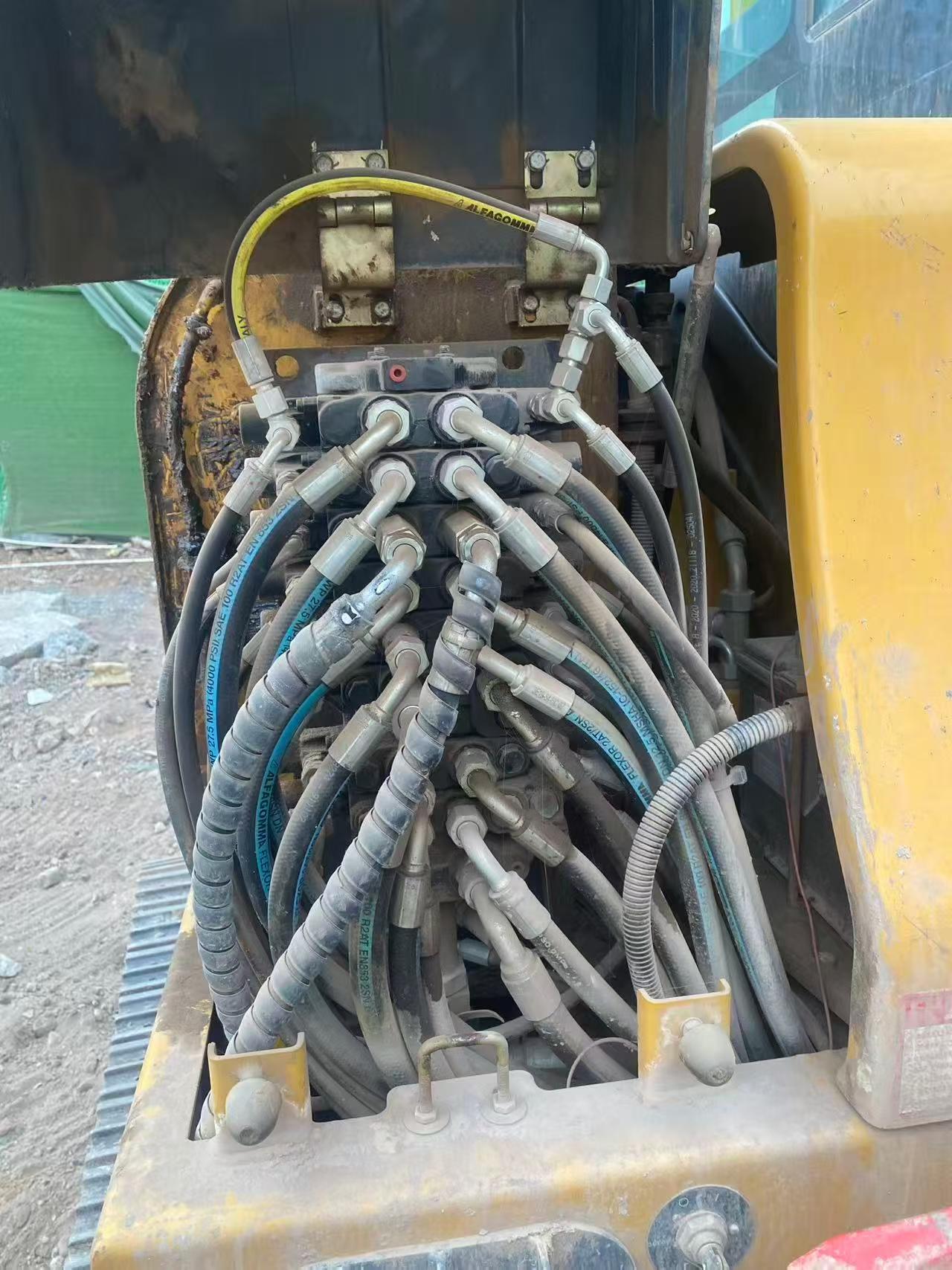 Compre Excavadora XCMG XE65D Usada / 2