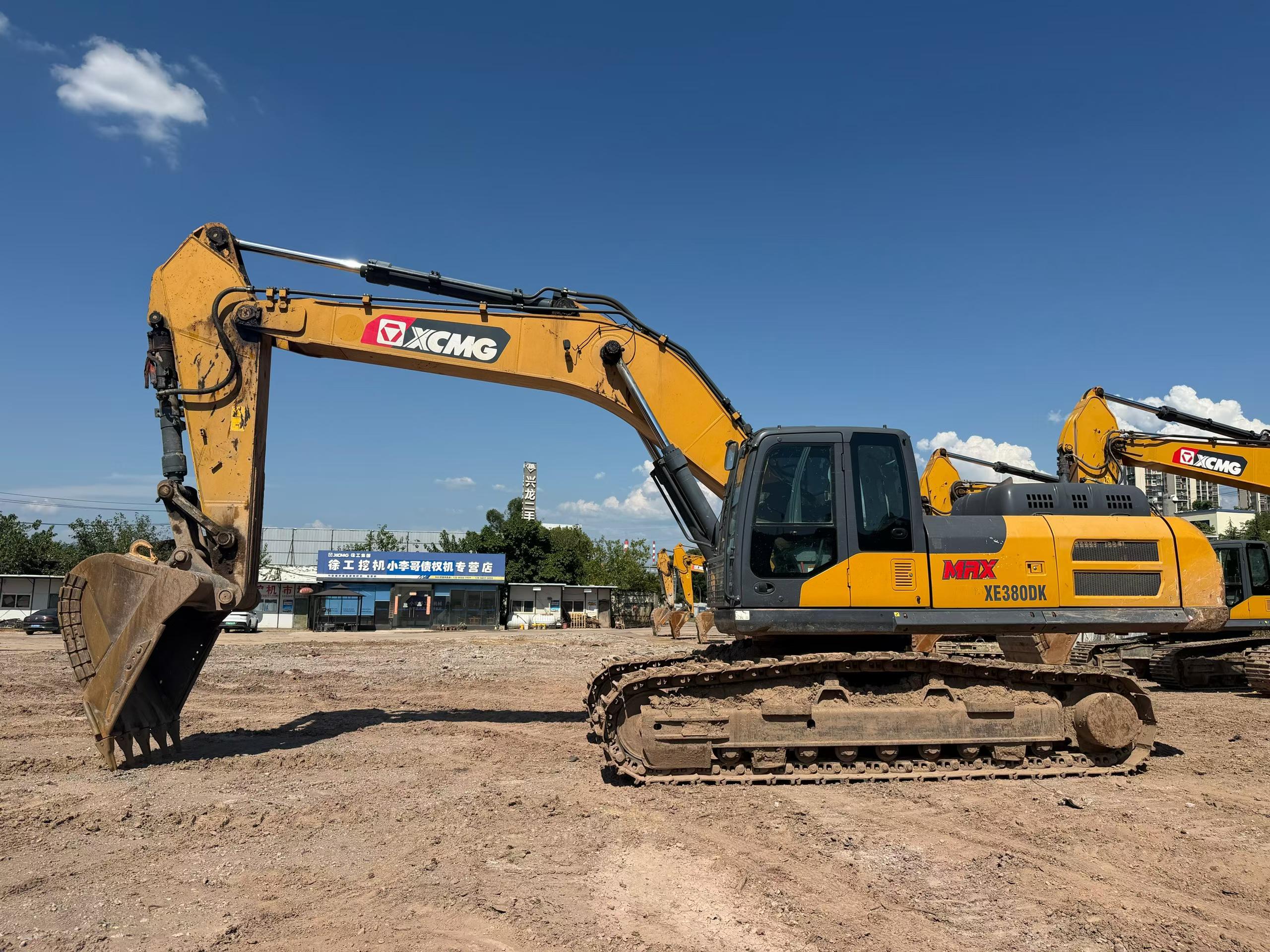Купить Подержанный Экскаватор XCMG XE335C / 7 Купить Подержанный Экскаватор XCMG XE335C / 7
