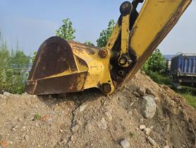 Compre Escavadeira Komatsu PC200 Usada / 6 Compre Escavadeira Komatsu PC200 Usada / 6