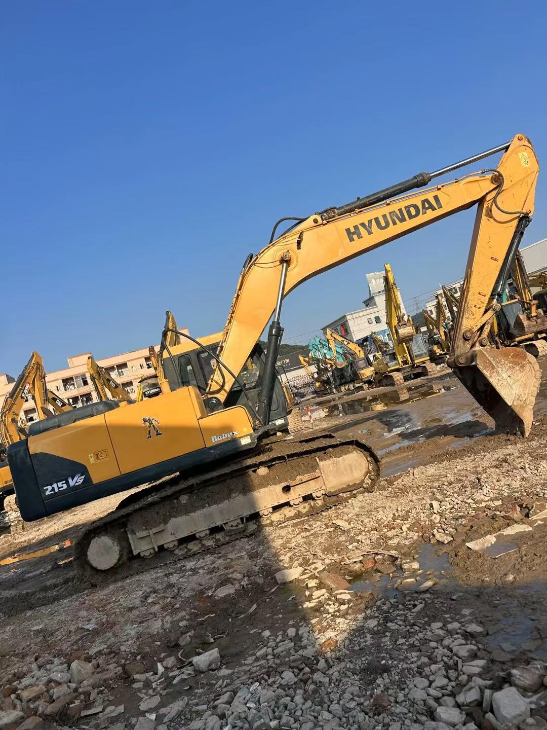 شراء Hyundai R215VS مستعمل حفارة