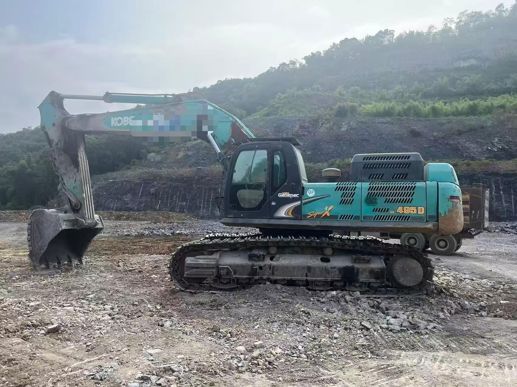 Compre Escavadeira Volvo EC380D Usada / 4 Compre Escavadeira Volvo EC380D Usada / 4