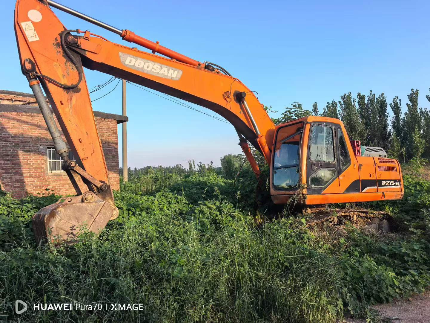 Buy Doosan DH215-9 Used Excavator / 3