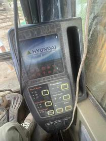 Buy Hyundai R225LC-7 Used Excavator / 6 Buy Hyundai R225LC-7 Used Excavator / 6