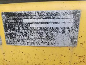 Compre Escavadeira Komatsu PC200 Usada / 2 Compre Escavadeira Komatsu PC200 Usada / 2