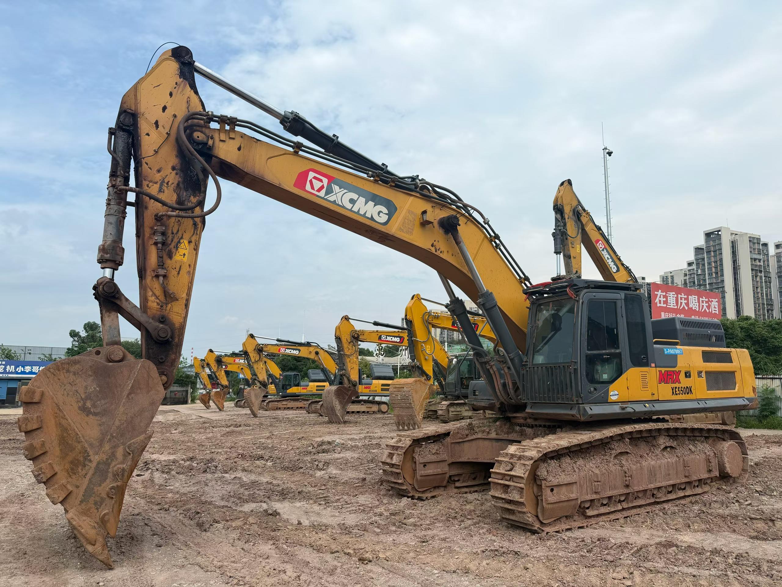 Buy XCMG XE490DK Used Excavator / 3