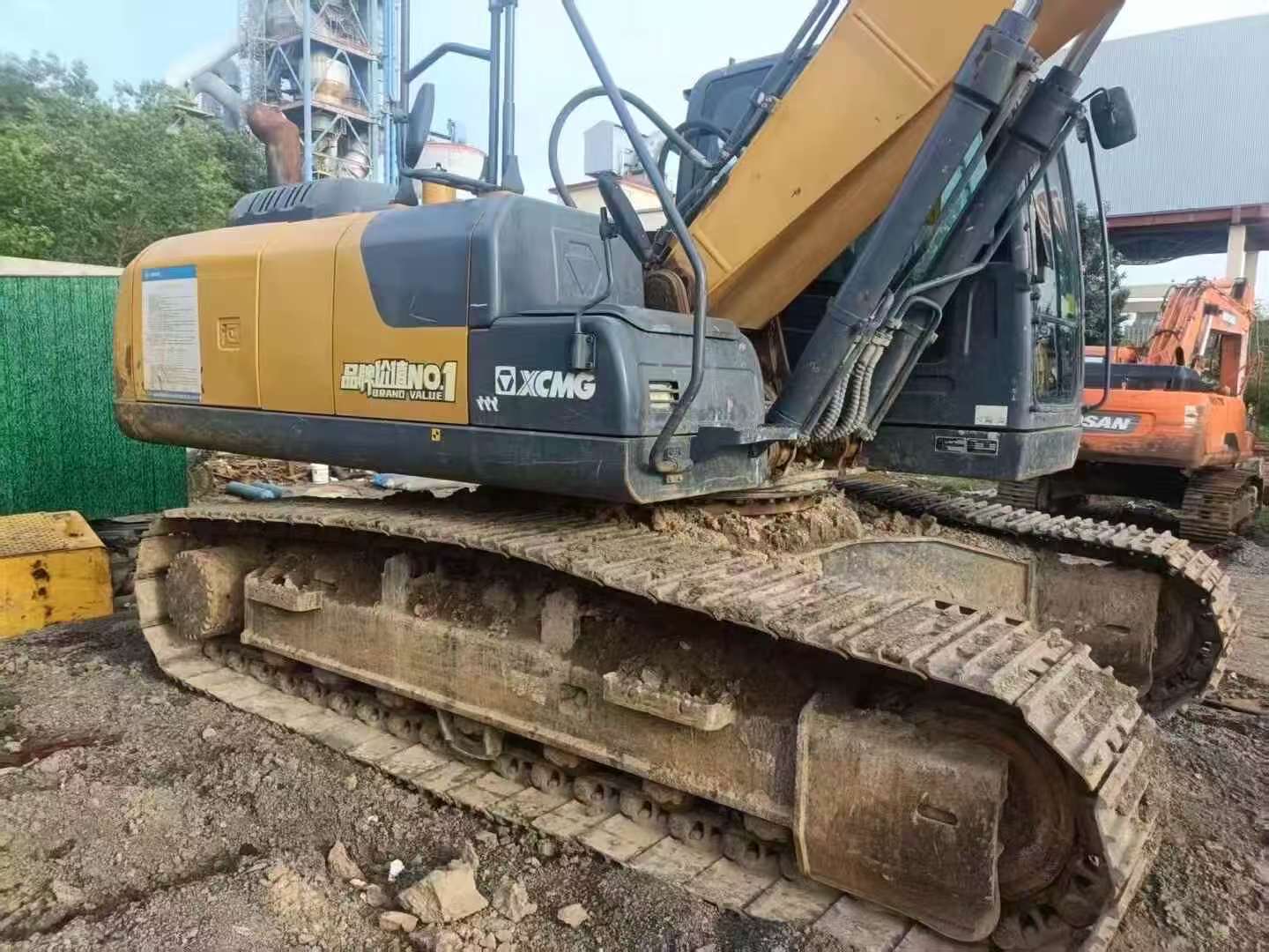 Buy XCMG XE200 Used Excavator