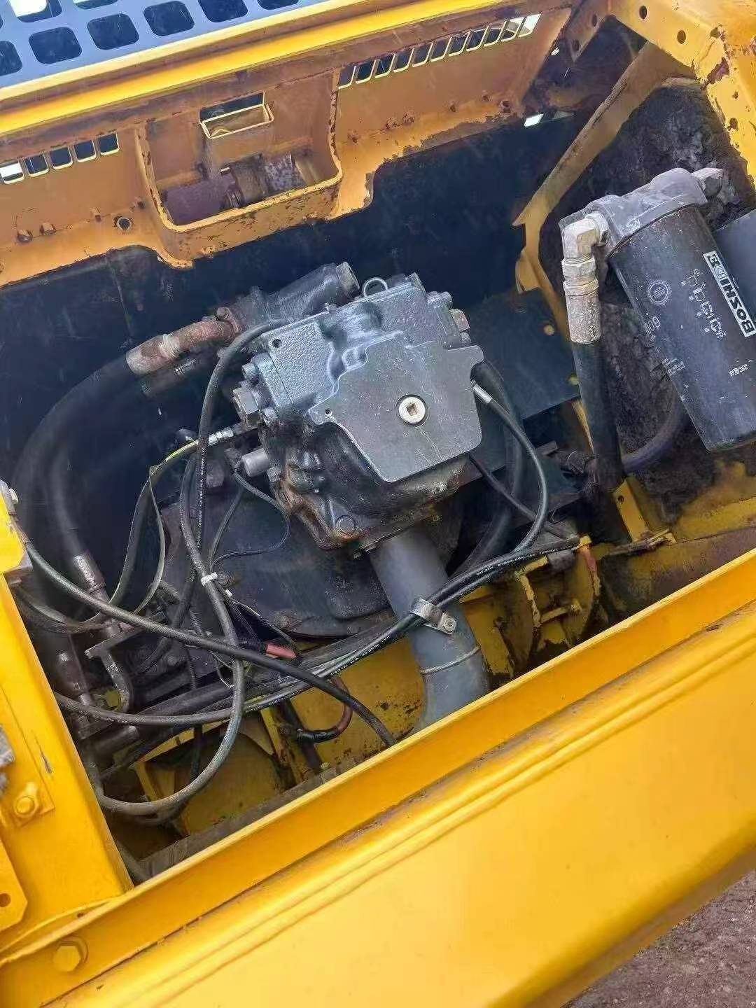 شراء حفارة Komatsu PC360-7 مستعملة / 8