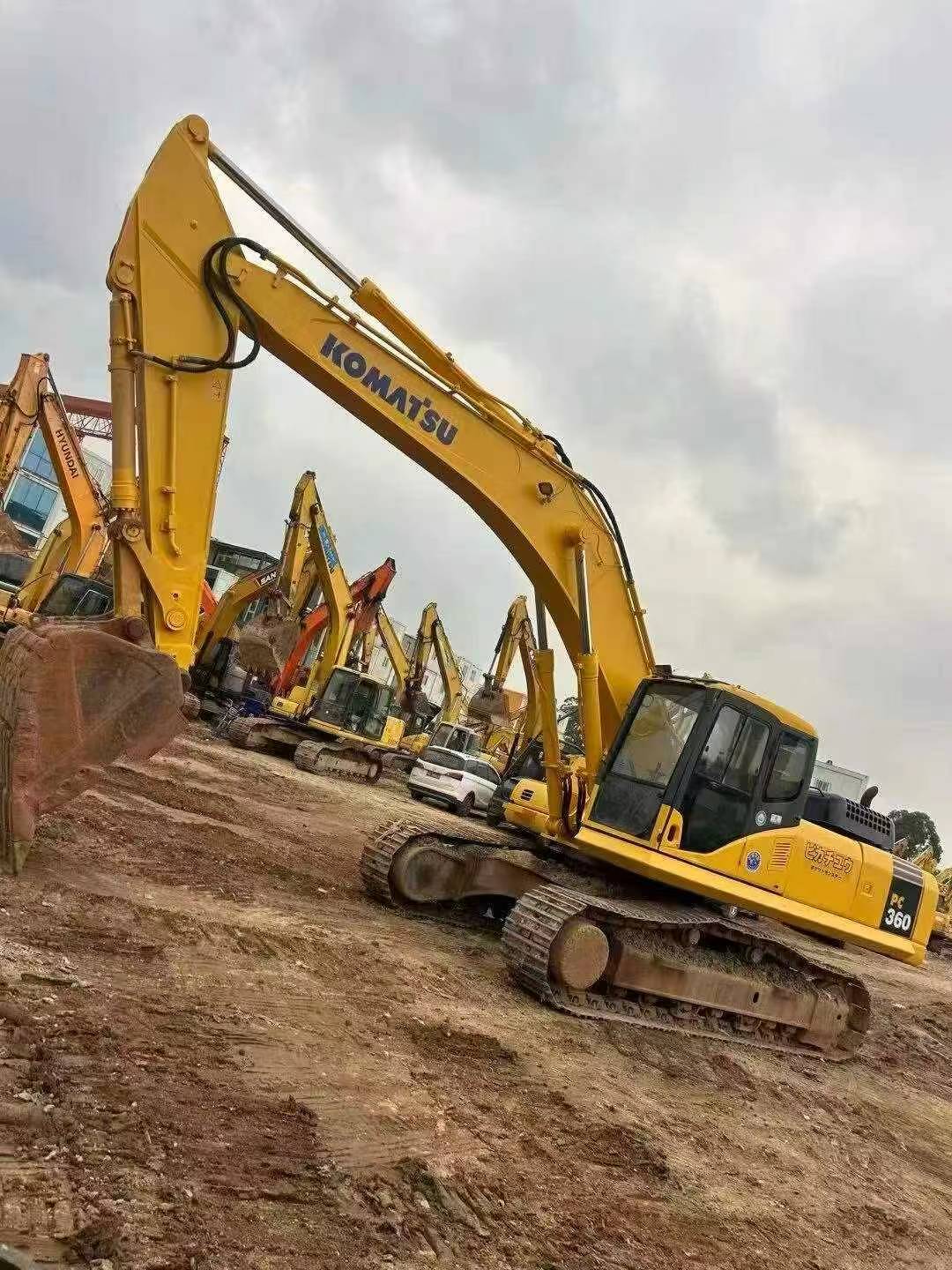 شراء حفارة Komatsu PC360-7 مستعملة / 3