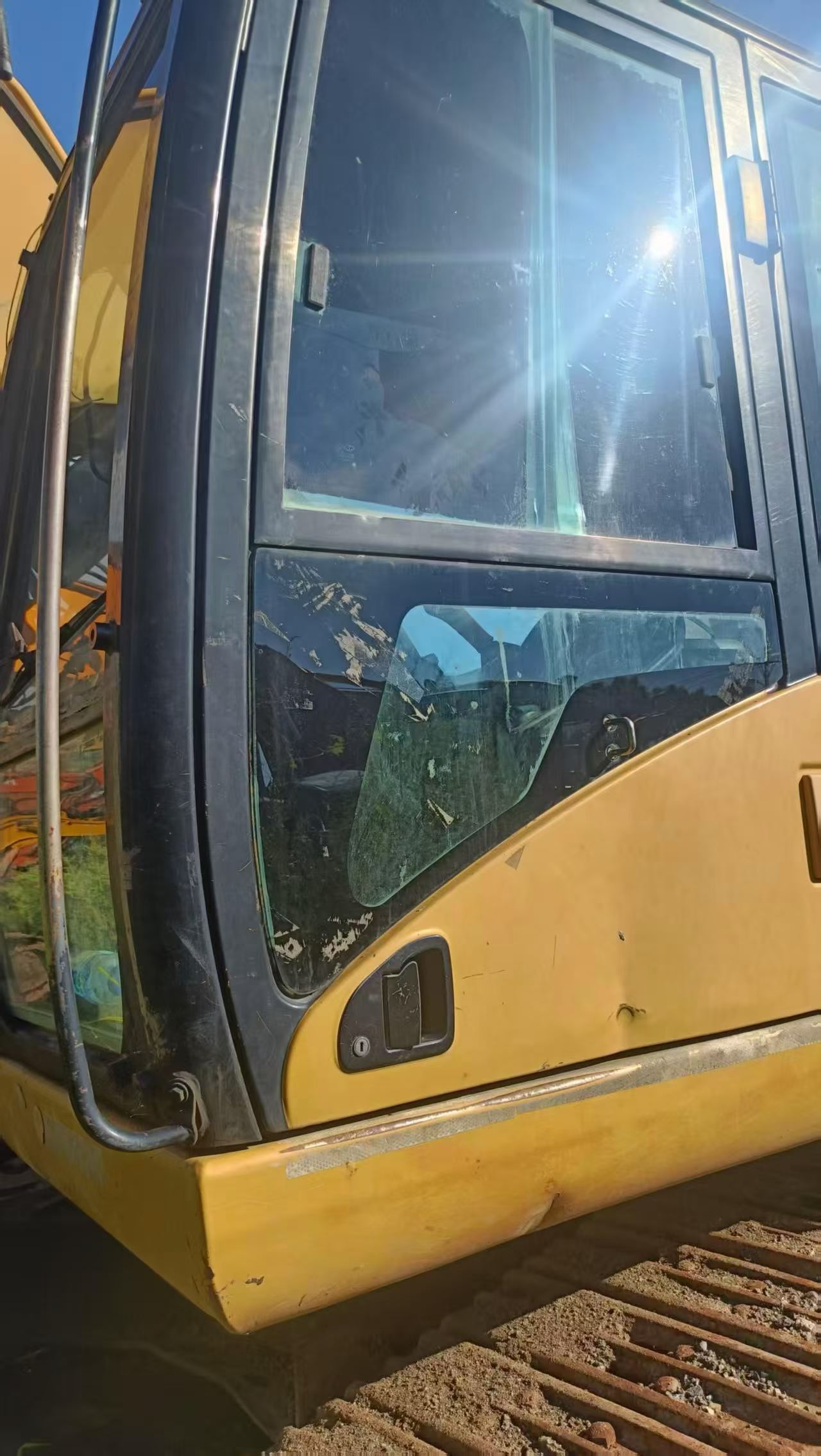 شراء حفارة Caterpillar 324D مستعملة / 2