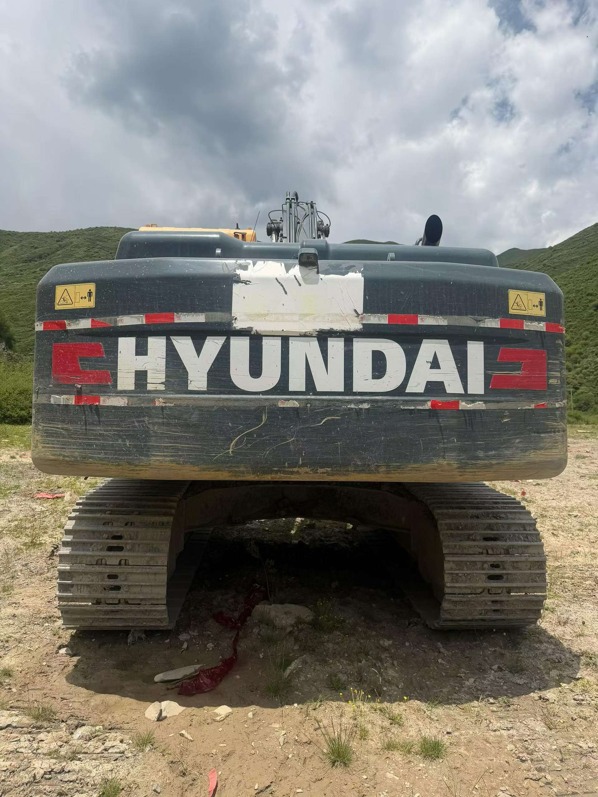 شراء حفارة Hyundai R205VS مستعملة / 8
