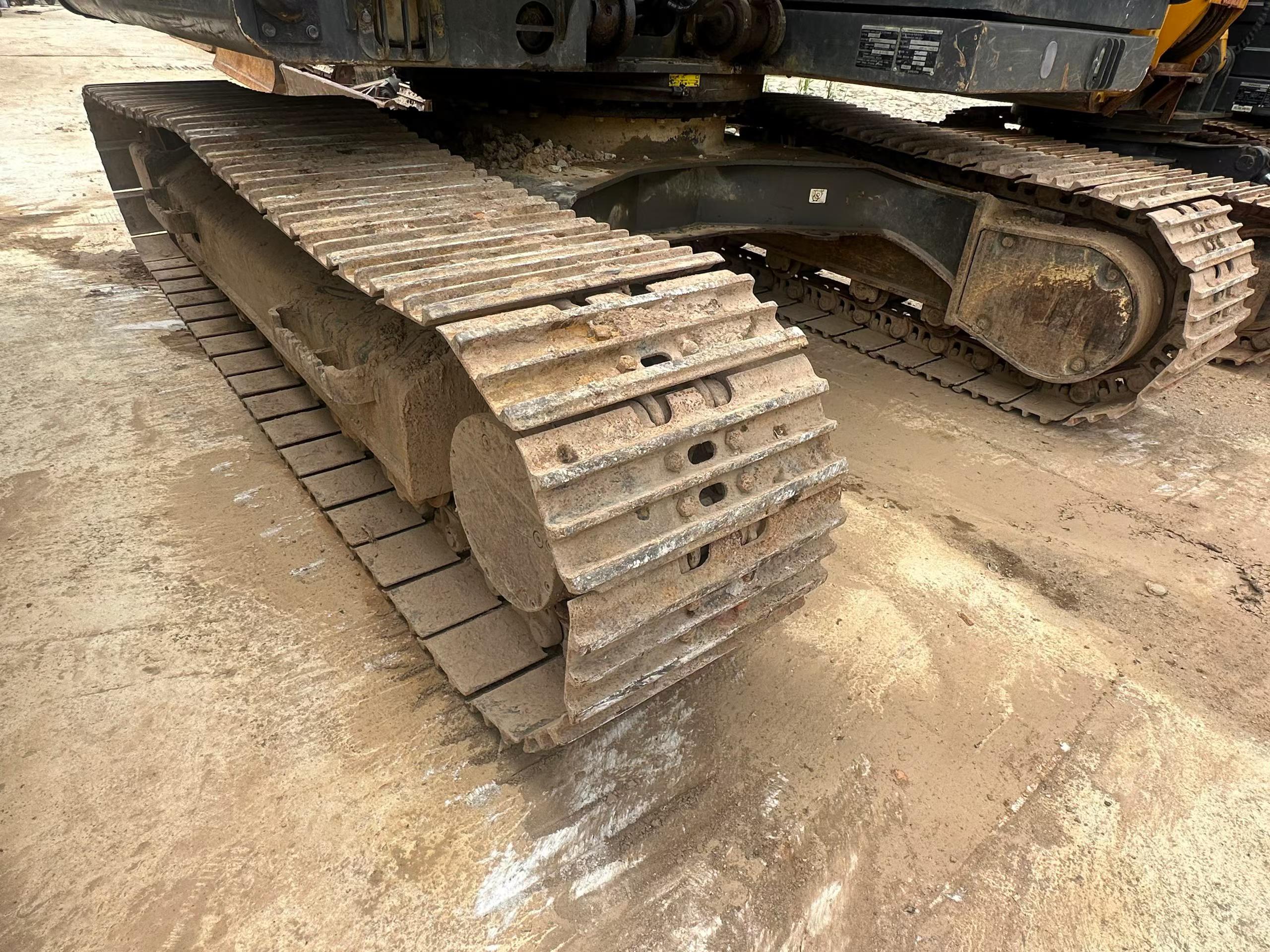 Купить Подержанный Экскаватор Volvo L120E / 4