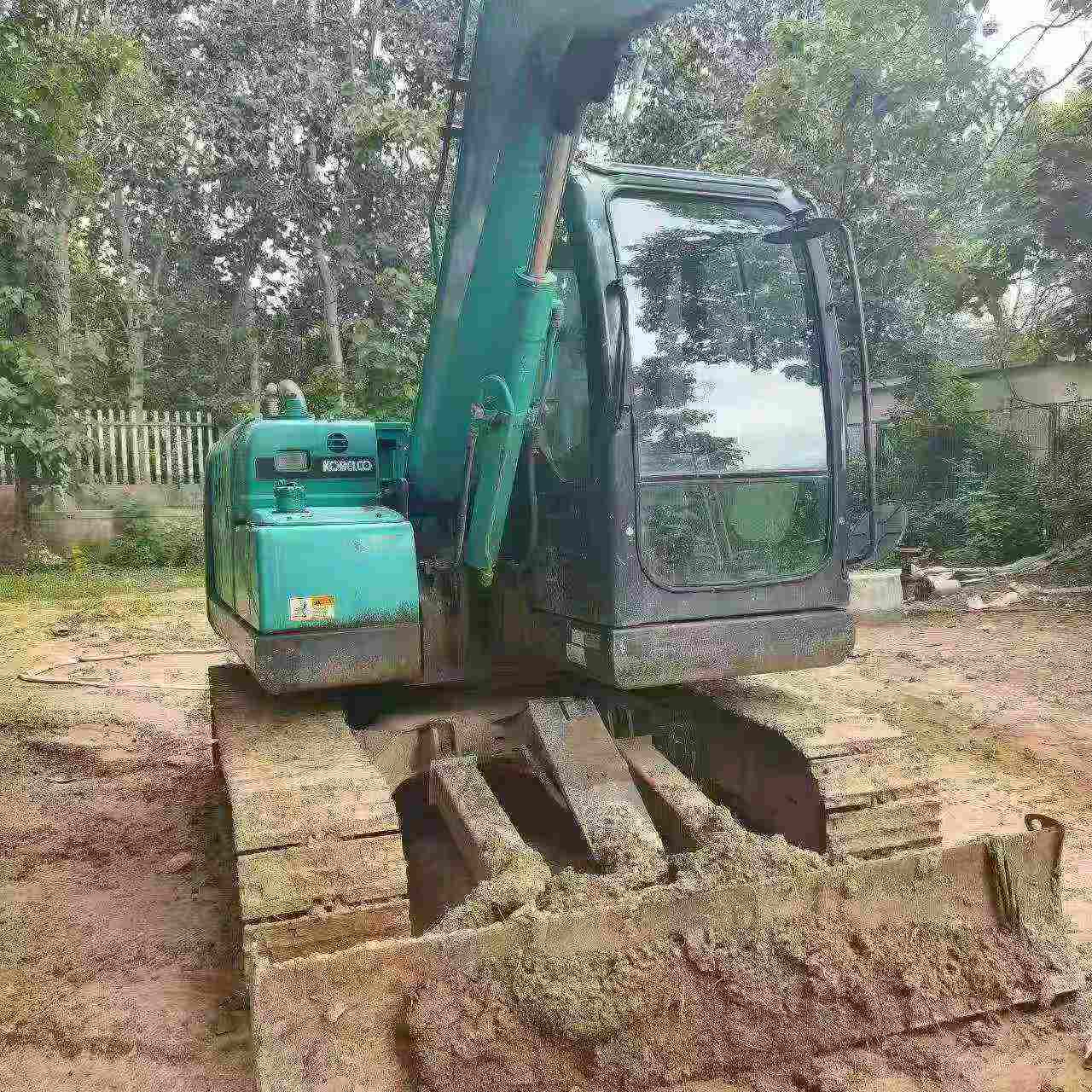 Acheter Pelle Kobelco SK75 d'occasion / 2