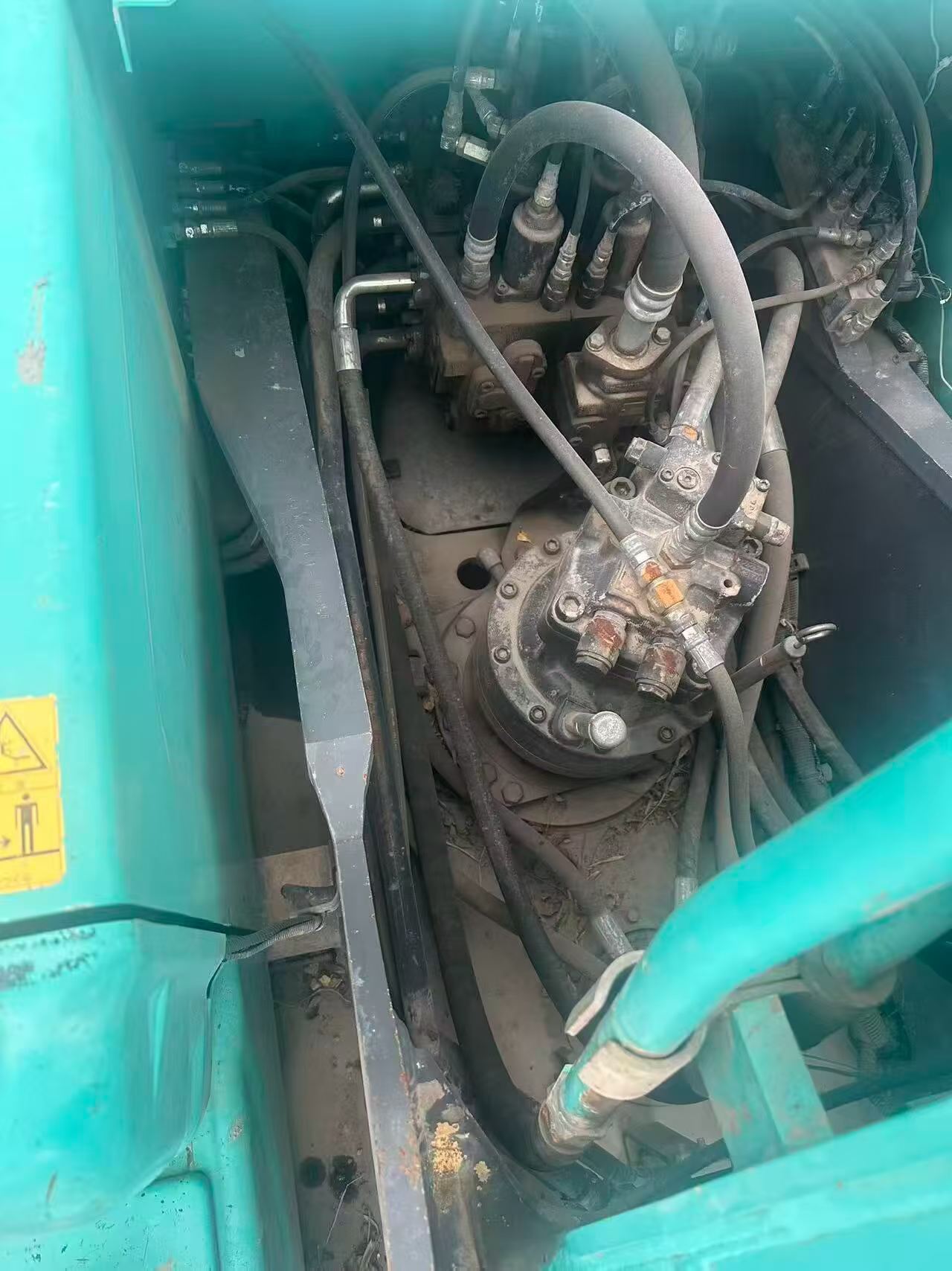Compre Escavadeira Kobelco SK200-2 Usada / 3