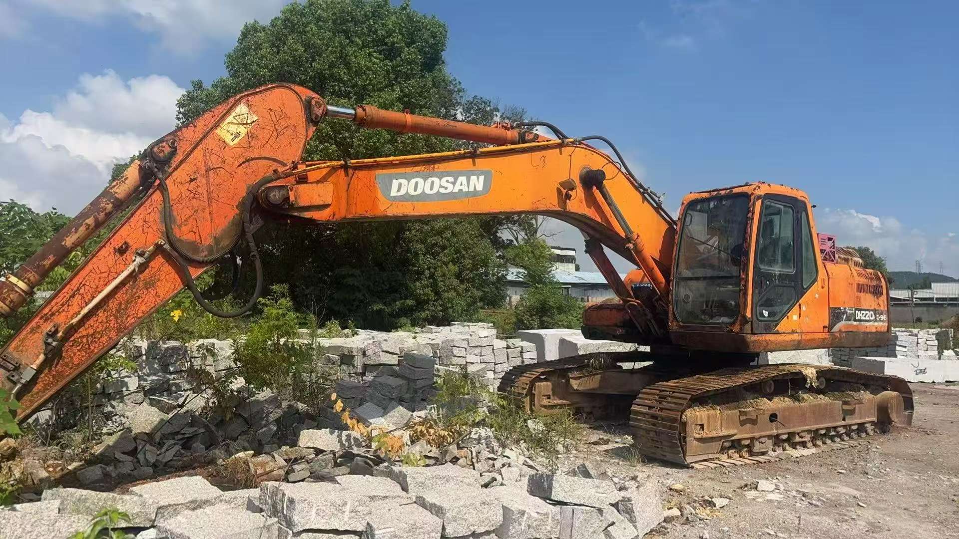 Acheter Pelle Doosan DH220-9E d'occasion / 5 Acheter Pelle Doosan DH220-9E d'occasion / 5