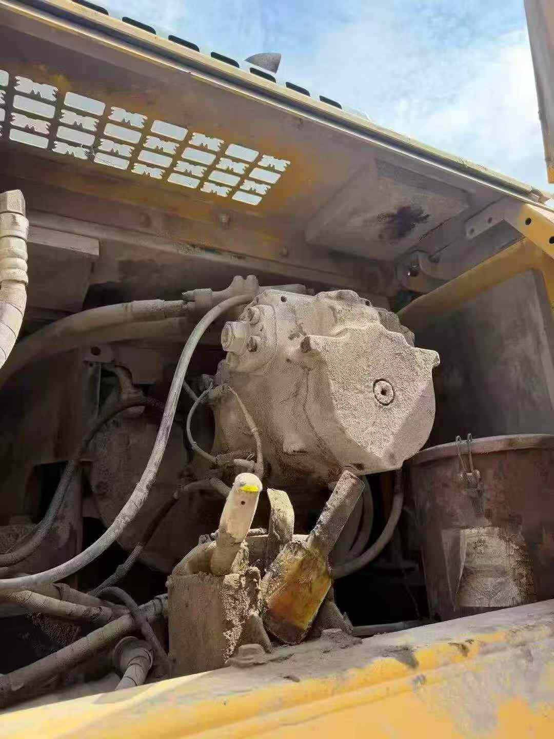 Buy Komatsu PC460LC-8 Used Excavator / 6 Buy Komatsu PC460LC-8 Used Excavator / 6